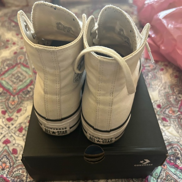 Platform White Converse Size: 5.5 - Picture 5 of 5